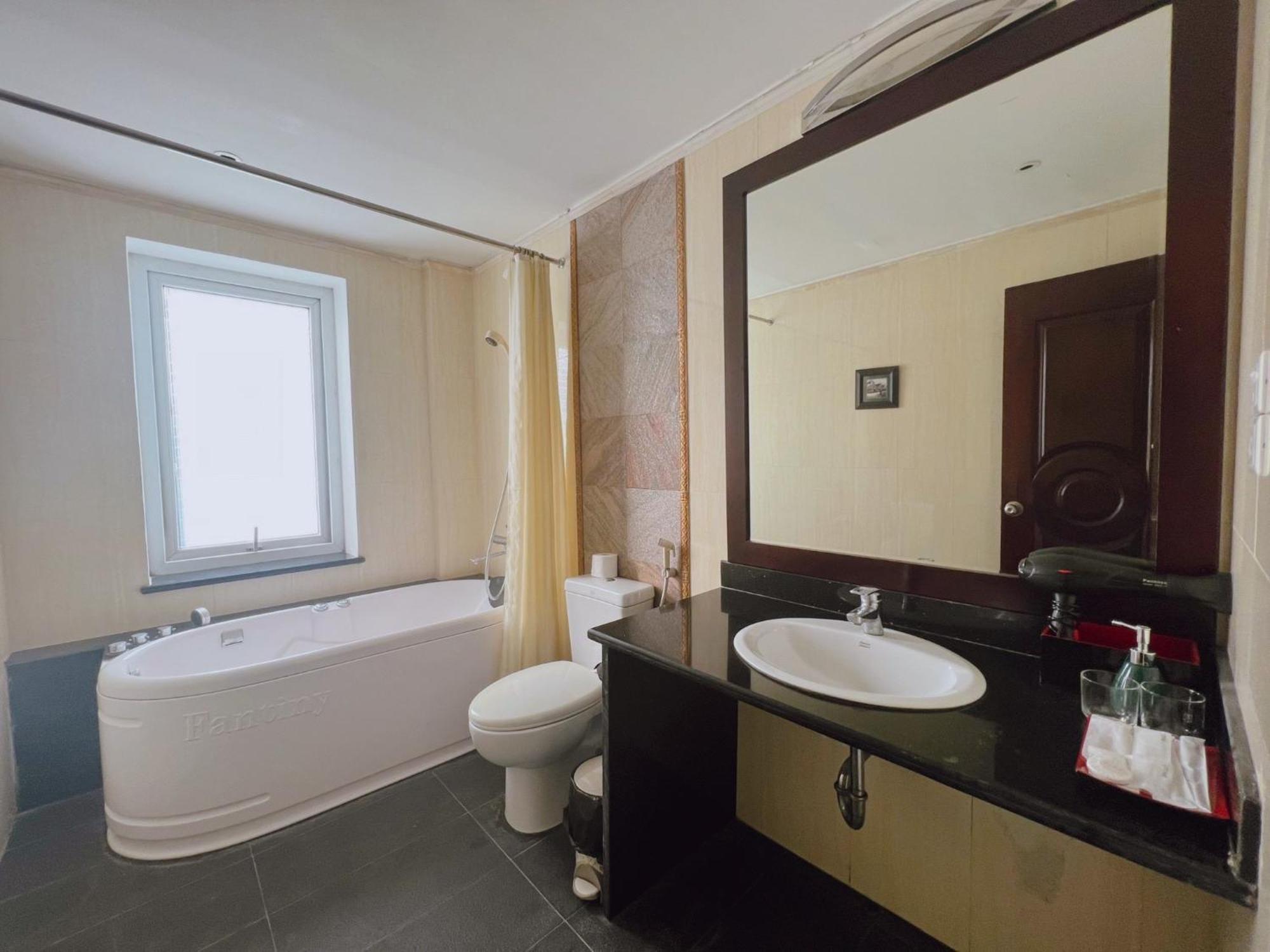 Ha Noi Memory Central Hotel And Spa ハノイ市 エクステリア 写真